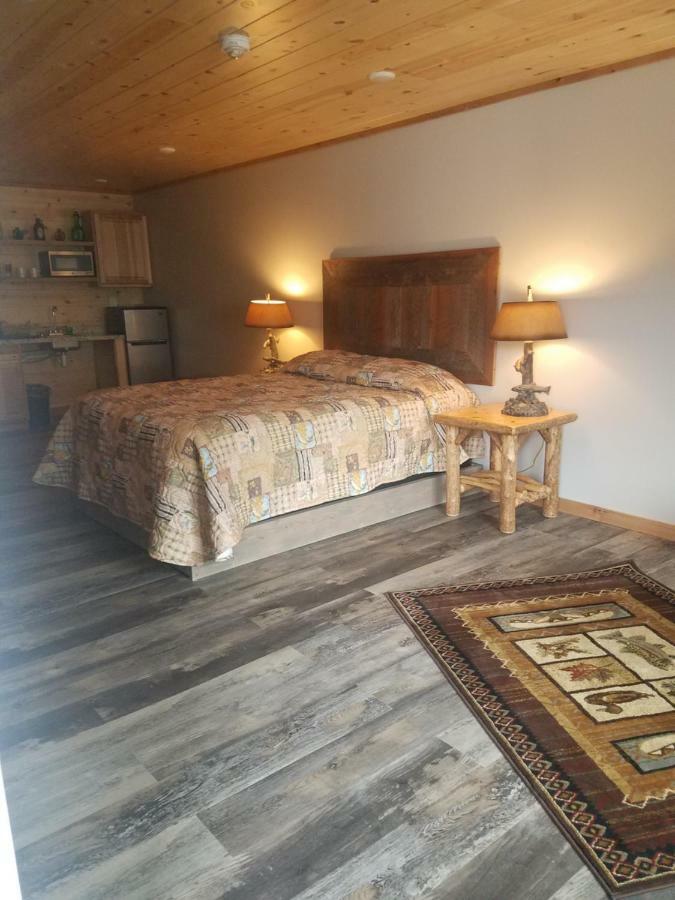 406 Lodge At Yellowstone Gardiner Bagian luar foto